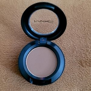 MAC eyeshadow